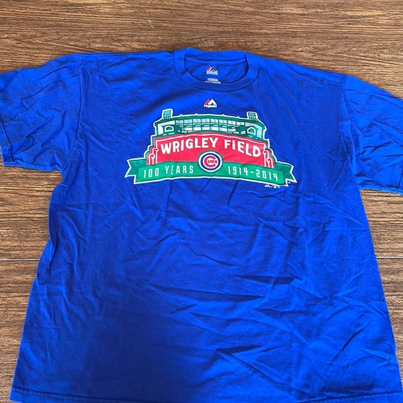 Mens Wrigley Field T-Shirt XL - Picture 1 of 4